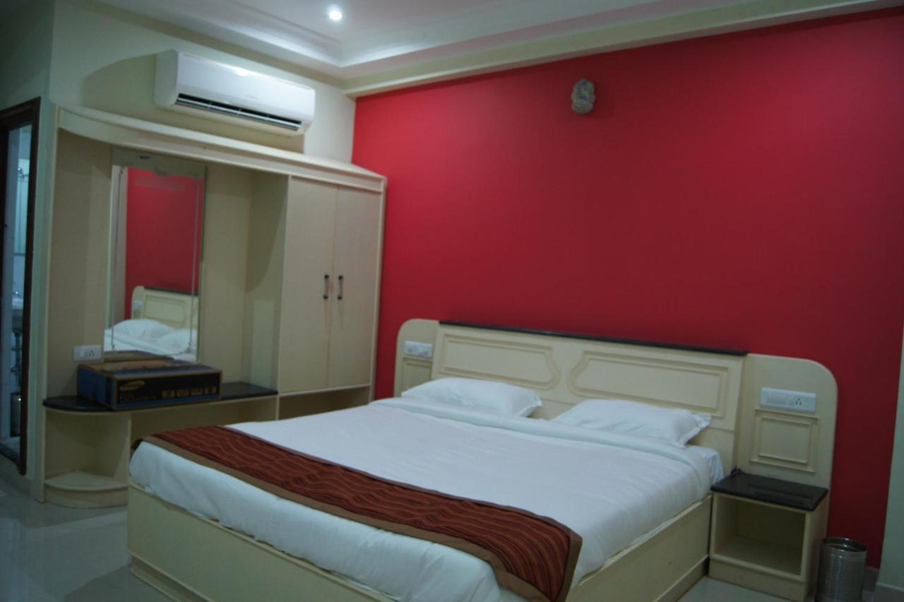 Hotel Mgm Grand Srikalahasti Bagian luar foto