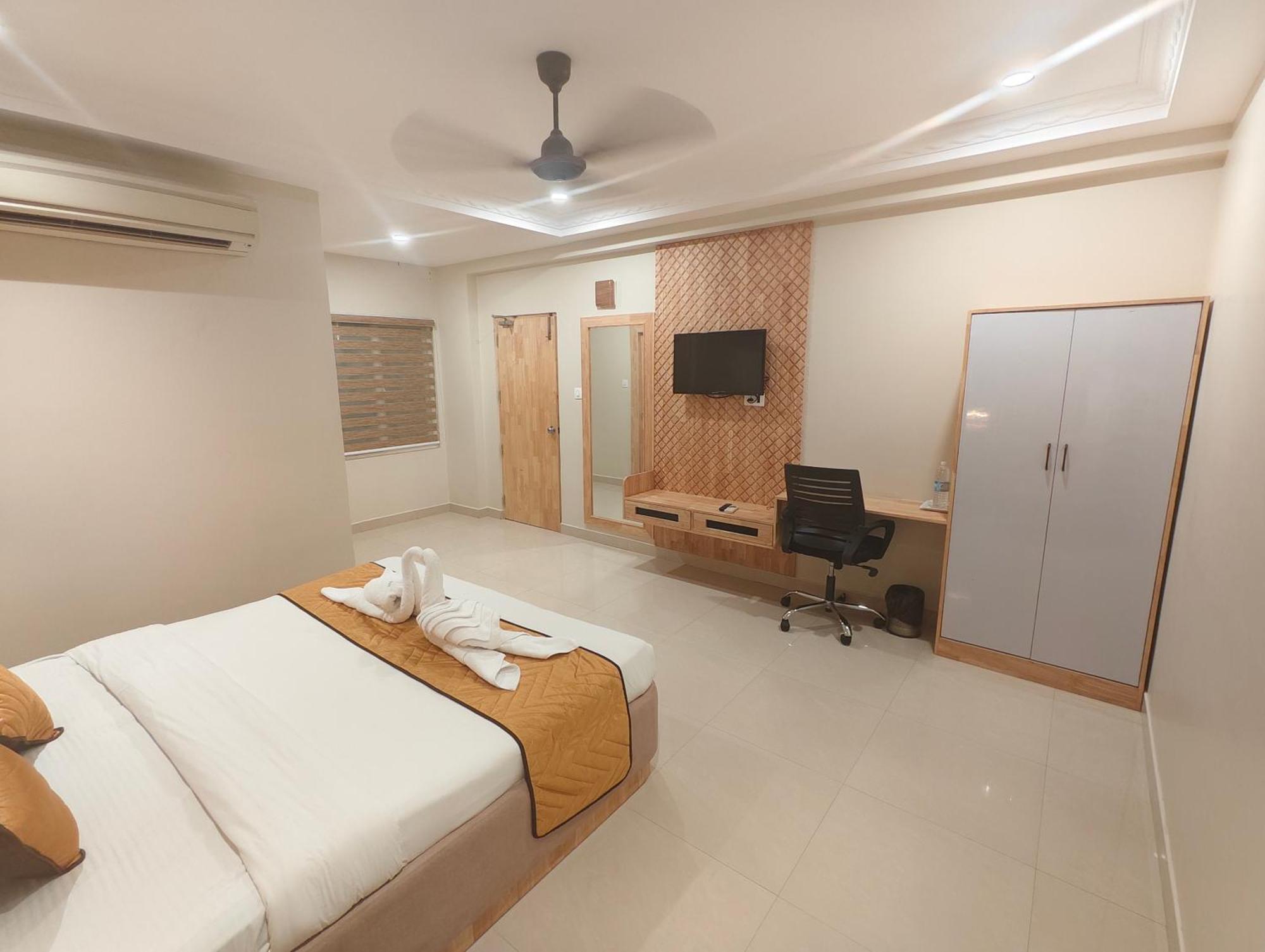 Hotel Mgm Grand Srikalahasti Bagian luar foto