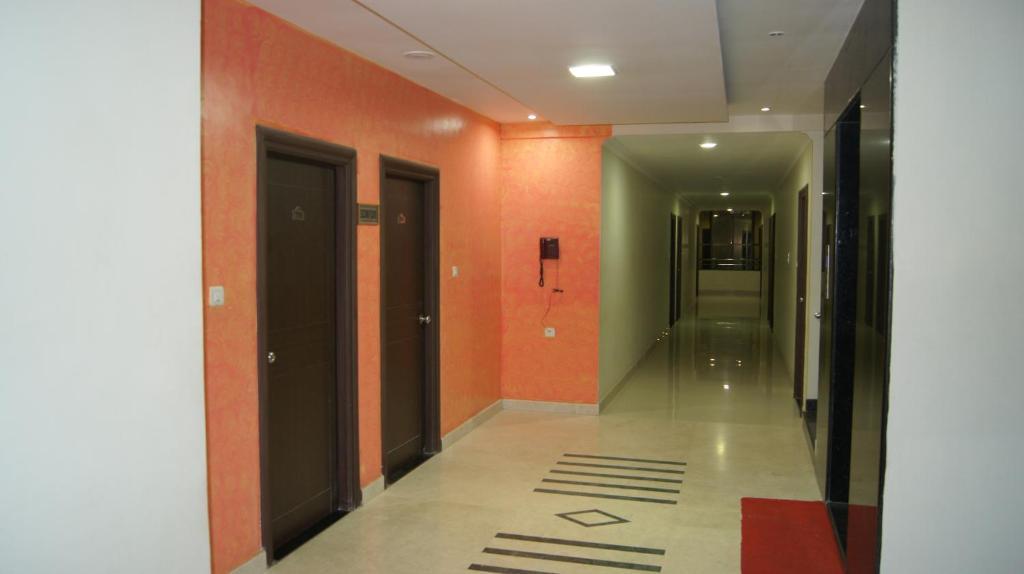 Hotel Mgm Grand Srikalahasti Bagian luar foto